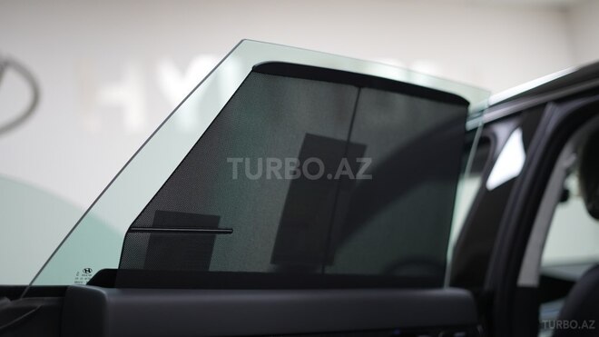 Hyundai Azera-36