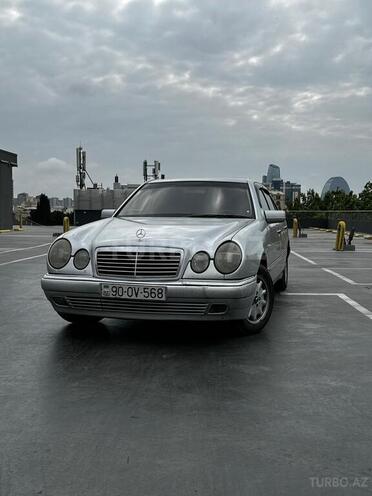 Mercedes E 240 1998, 360,000 km - 2.4 l - Bakı