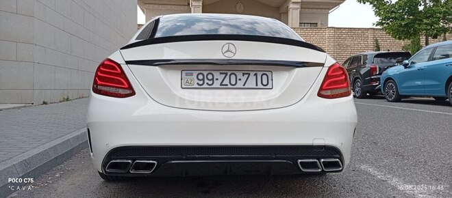 Mercedes C 220 d 2015, 143,143 km - 2.2 l - Bakı