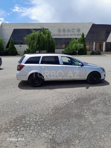 Opel Astra 2009, 427,000 km - 1.7 l - Gəncə