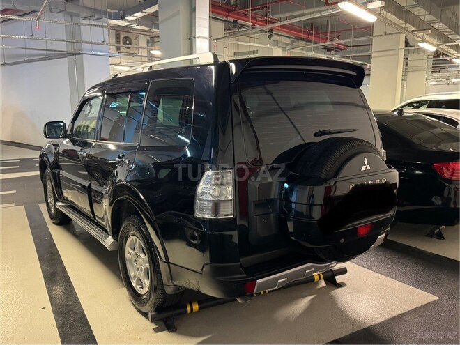 Mitsubishi Pajero 2007, 239,000 km - 3.0 л - Bakı