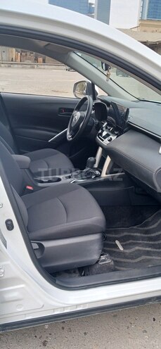 Toyota Corolla Cross 2024, 24,000 km - 2.0 l - Bakı