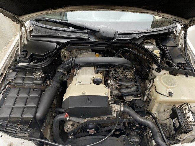 Mercedes C 200 1998, 332,811 km - 2.0 l - Bakı