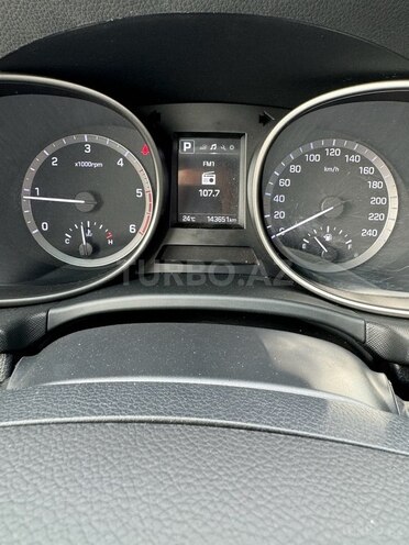 Hyundai Santa Fe 2017, 143,000 km - 2.0 л - Bakı