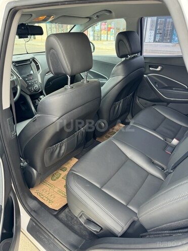 Hyundai Santa Fe 2017, 143,000 km - 2.0 л - Bakı