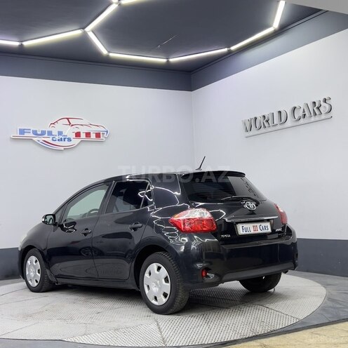 Toyota Auris 2010, 180,111 km - 1.4 л - Sumqayıt