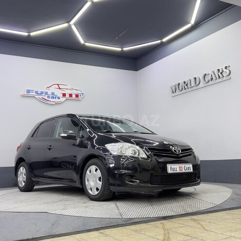 Toyota Auris 2010, 180,111 km - 1.4 л - Sumqayıt