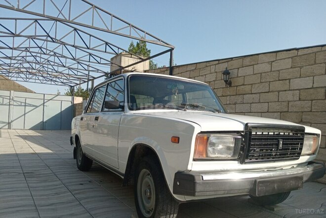 LADA (VAZ) 2107 1992, 70,000 km - 1.6 л - Sabirabad