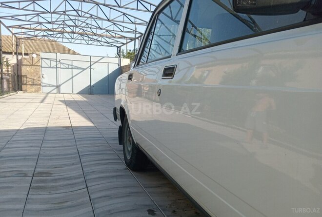 LADA (VAZ) 2107 1992, 70,000 km - 1.6 л - Sabirabad