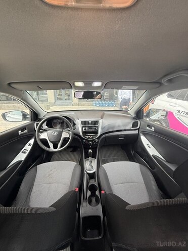Hyundai Accent 2013, 204,000 km - 1.4 l - Bakı