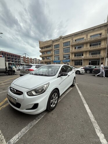 Hyundai Accent 2013, 204,000 km - 1.4 l - Bakı