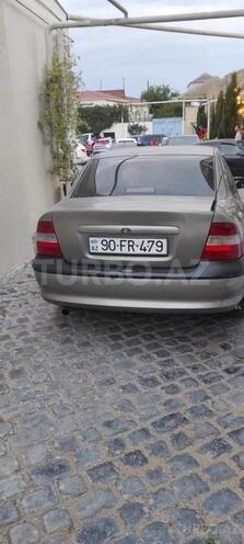 Opel Vectra-2