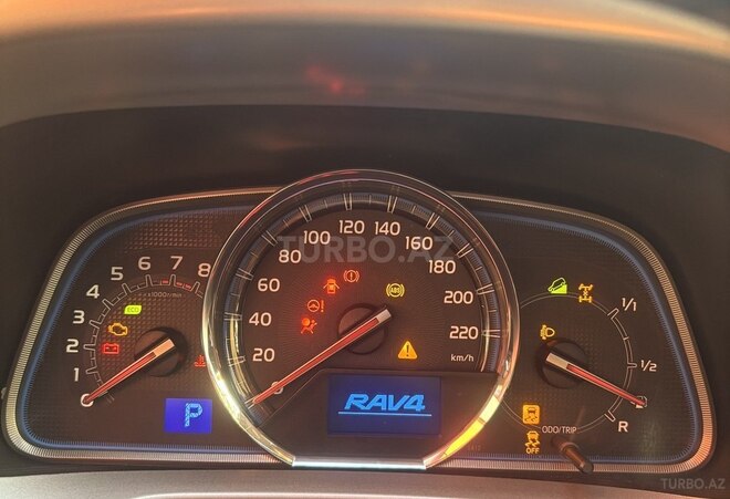 Toyota RAV4 2014, 162,000 km - 2.0 l - Bakı