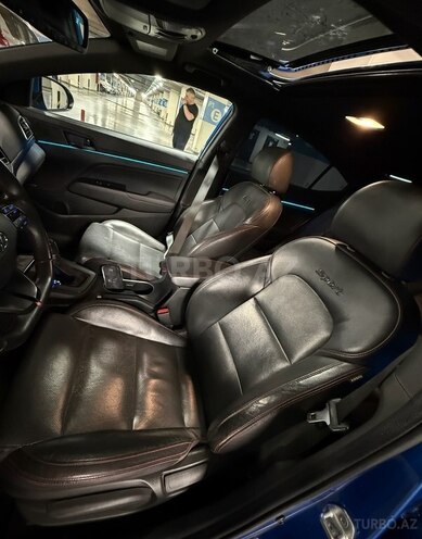 Hyundai Elantra 2016, 136,794 km - 1.6 l - Bakı