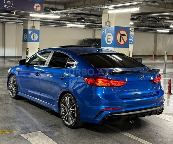Hyundai Elantra 2016, 136,794 km - 1.6 l - Bakı