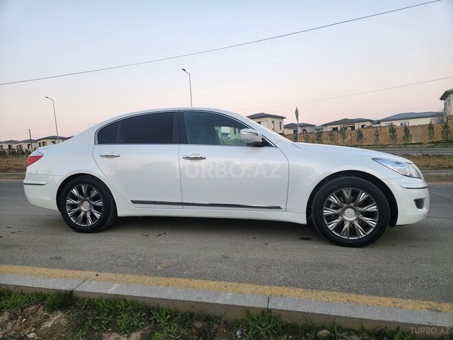Hyundai Genesis 2011, 220,000 km - 3.8 l - Bakı