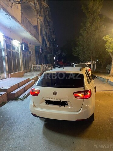 SEAT Ibiza-2