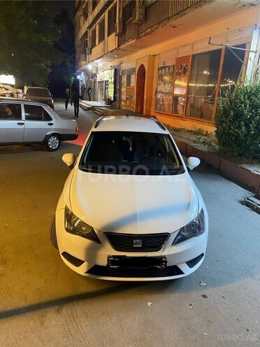 SEAT Ibiza-4