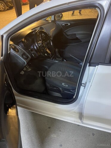 SEAT Ibiza-6