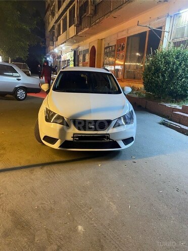 SEAT Ibiza-3
