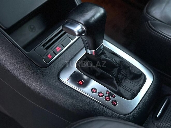 Volkswagen Tiguan 2009, 201,000 km - 2.0 л - Bakı