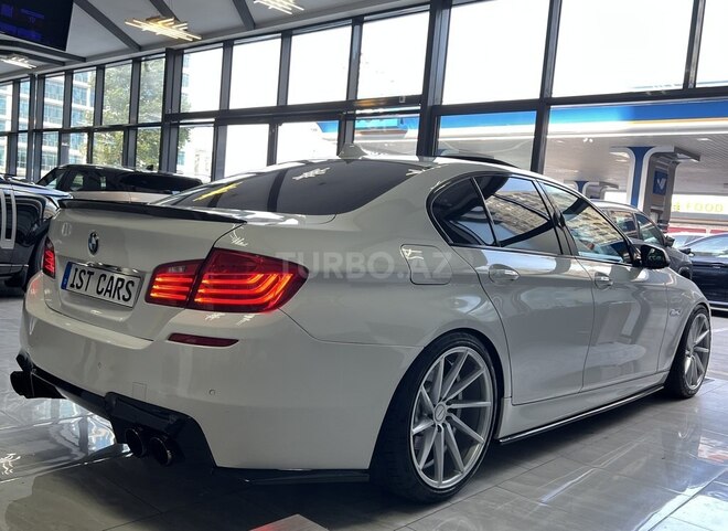 BMW 528-8