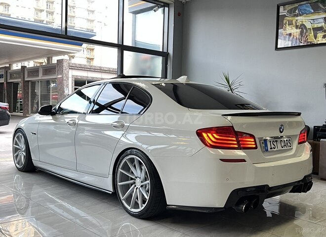 BMW 528-7