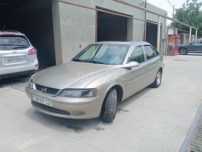 Opel Vectra 1996, 189,774 km - 1.8 l - Salyan