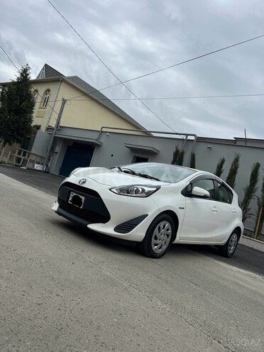 Toyota Aqua 2017, 40,200 km - 1.5 l - Bakı