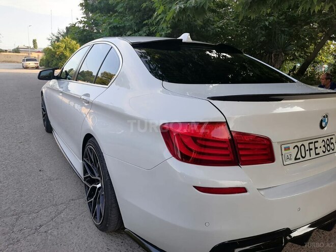 BMW 528-13