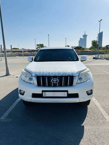 Toyota Land Cruiser Prado 2012, 429,000 km - 3.0 l - Bakı