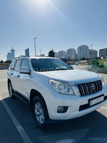 Toyota Land Cruiser Prado 2012, 429,000 km - 3.0 l - Bakı