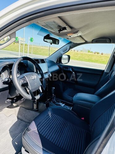 Toyota Land Cruiser Prado 2012, 429,000 km - 3.0 l - Bakı