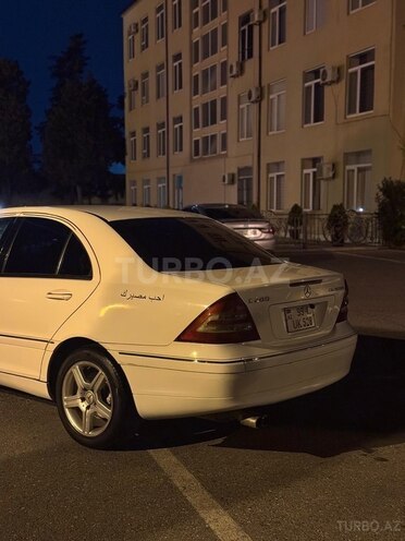 Mercedes C 200 2000, 300,000 km - 2.0 l - Bakı