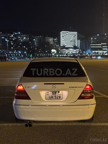 Mercedes C 200 2000, 300,000 km - 2.0 l - Bakı