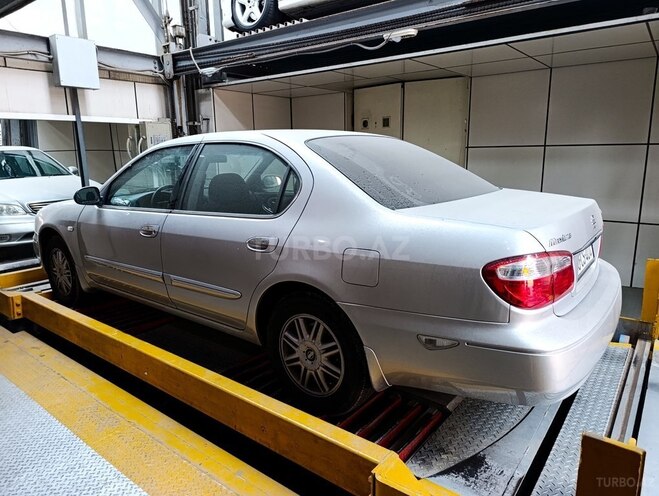 Nissan Maxima-6