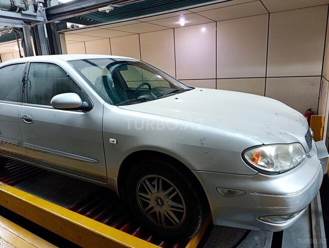 Nissan Maxima-11