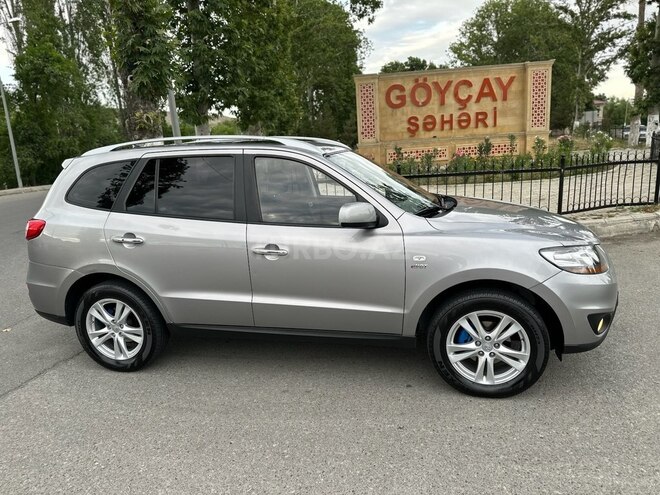 Hyundai Santa Fe 2010, 270,000 km - 2.0 л - Göyçay