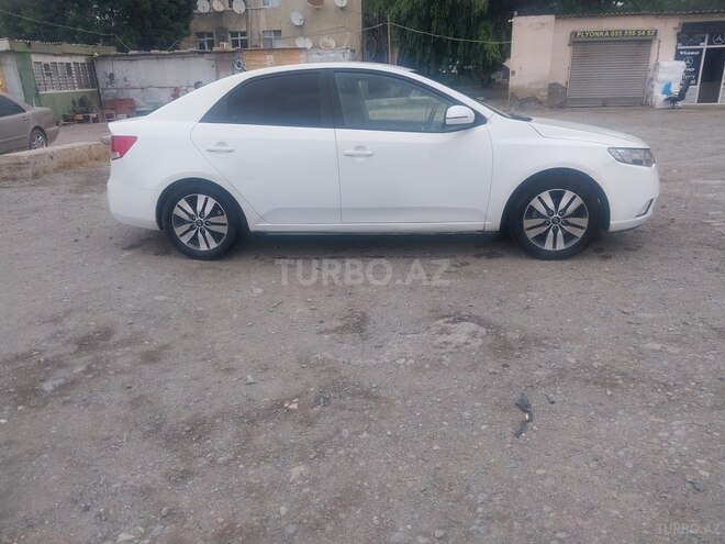 Kia Cerato-3