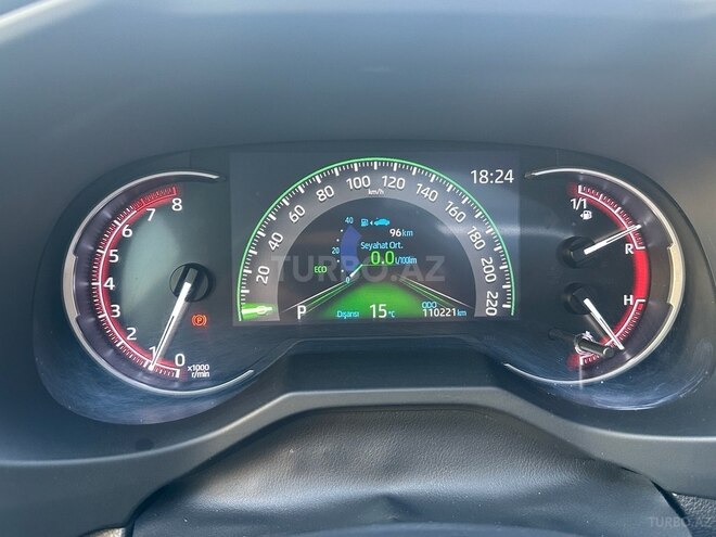 Toyota RAV4 2019, 110,221 km - 2.0 l - Bakı
