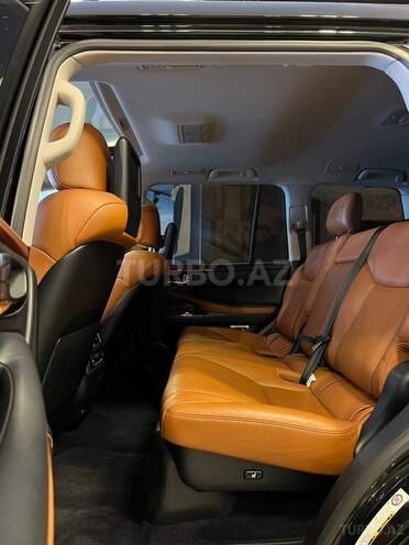 Lexus LX 570-11