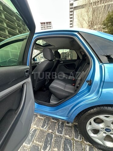 Ford Focus 2011, 240,000 km - 1.6 l - Bakı