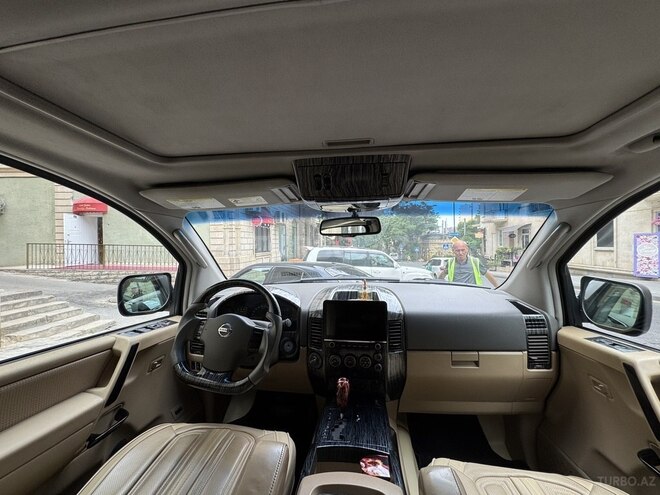 Nissan Armada 2007, 185,000 km - 5.6 l - Bakı