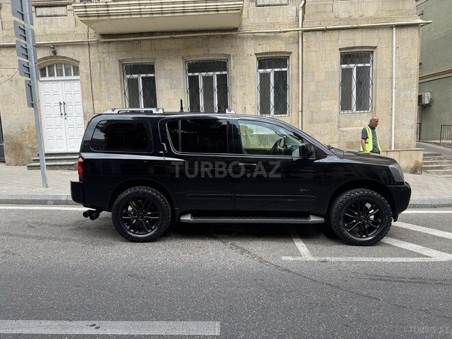 Nissan Armada 2007, 185,000 km - 5.6 l - Bakı