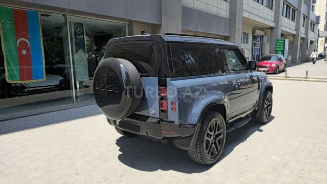 Land Rover Defender 2021, 56,000 km - 2.0 л - Bakı