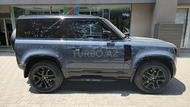 Land Rover Defender 2021, 56,000 km - 2.0 л - Bakı