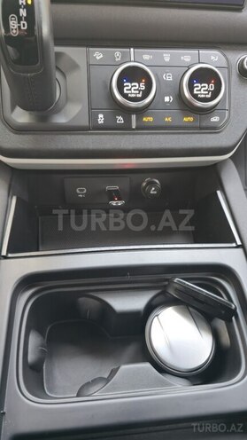 Land Rover Defender 2021, 56,000 km - 2.0 л - Bakı