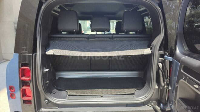 Land Rover Defender 2021, 56,000 km - 2.0 л - Bakı