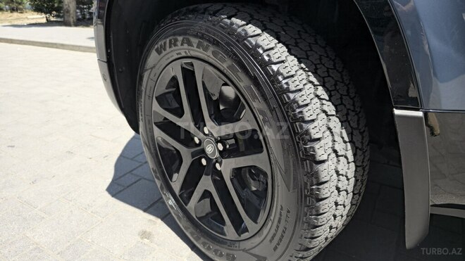 Land Rover Defender 2021, 56,000 km - 2.0 л - Bakı