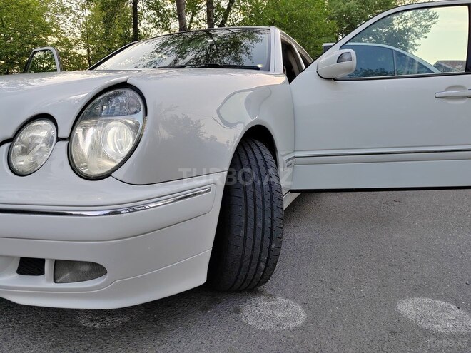 Mercedes E 240 2001, 224,350 km - 2.4 l - Oğuz